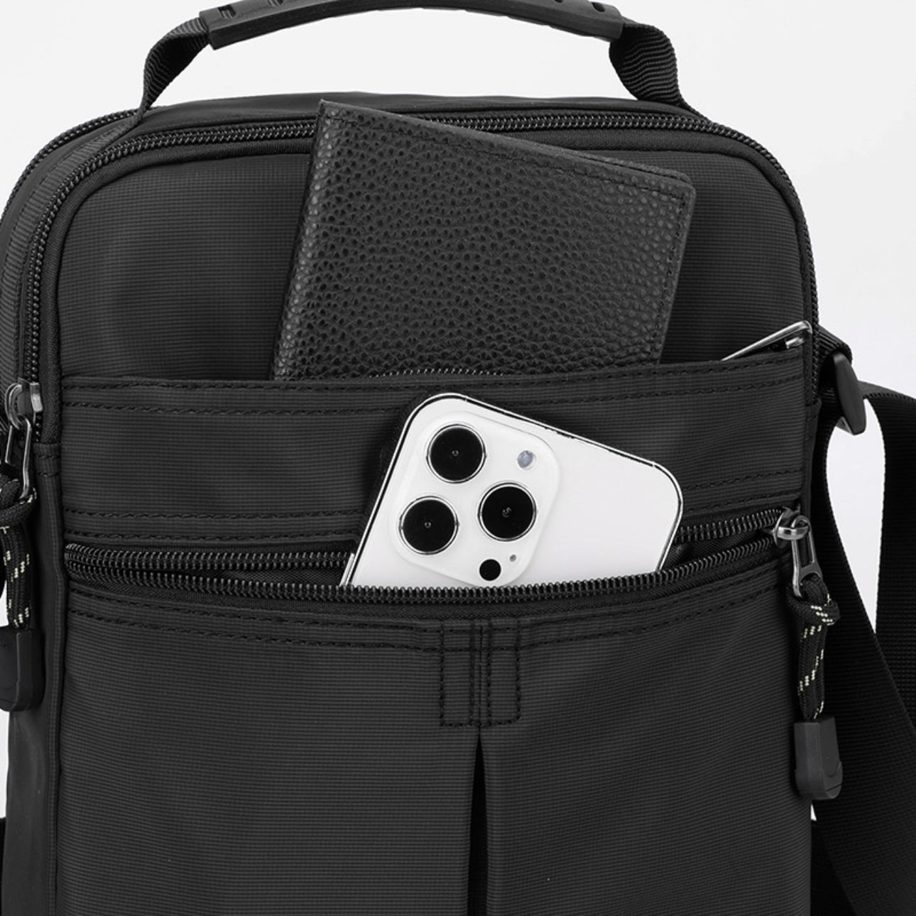 3788🎒 The ULTIMATE Everyday Crossbody Bag – Lightweight & Spacious (25×20×10.5cm, 0.22kg)