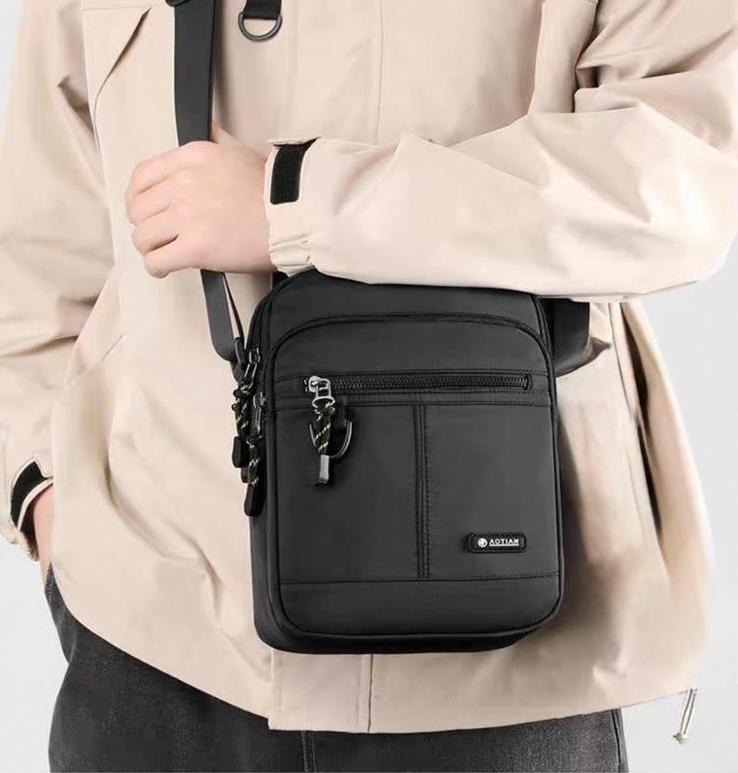 83013 Stylish & Secure Cross-Body Tablet Bag – Perfect Fit for 9.7" iPad!