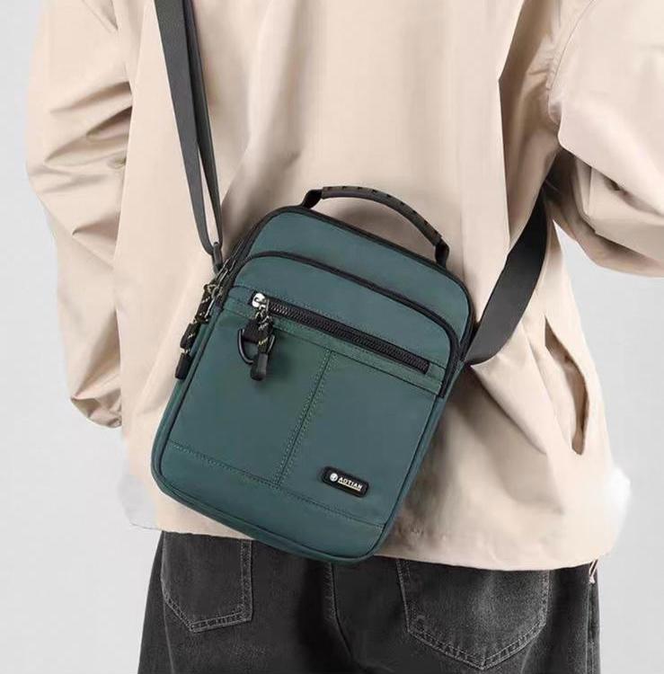 83013 Stylish & Secure Cross-Body Tablet Bag – Perfect Fit for 9.7" iPad!