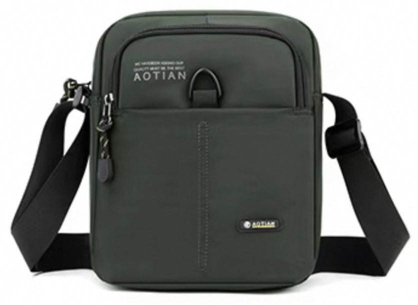 65350🔥 The PERFECT  Crossbody Bag – Slim Yet Spacious (24×11×20cm)