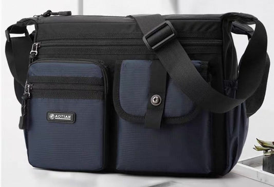 26001 Discover our stylish and practical shoulder bags – perfect for your everyday